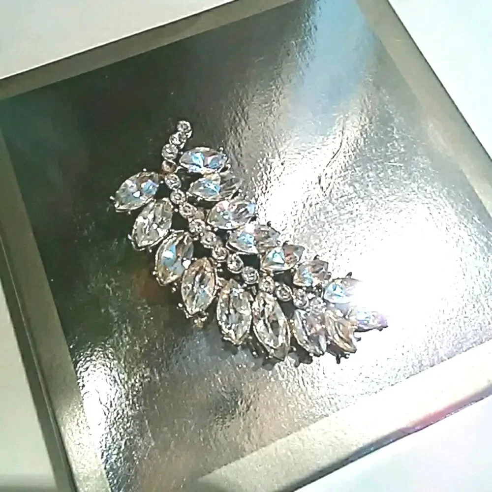 Brooche Estate Rhinestones Leaf Broche Pin Jacket Antique Mid Century Modern